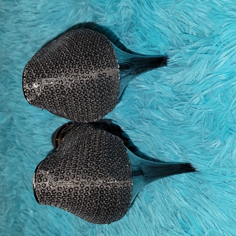 Steve Madden Black Sequin Heels Size 7.5 - Picture 5 of 7